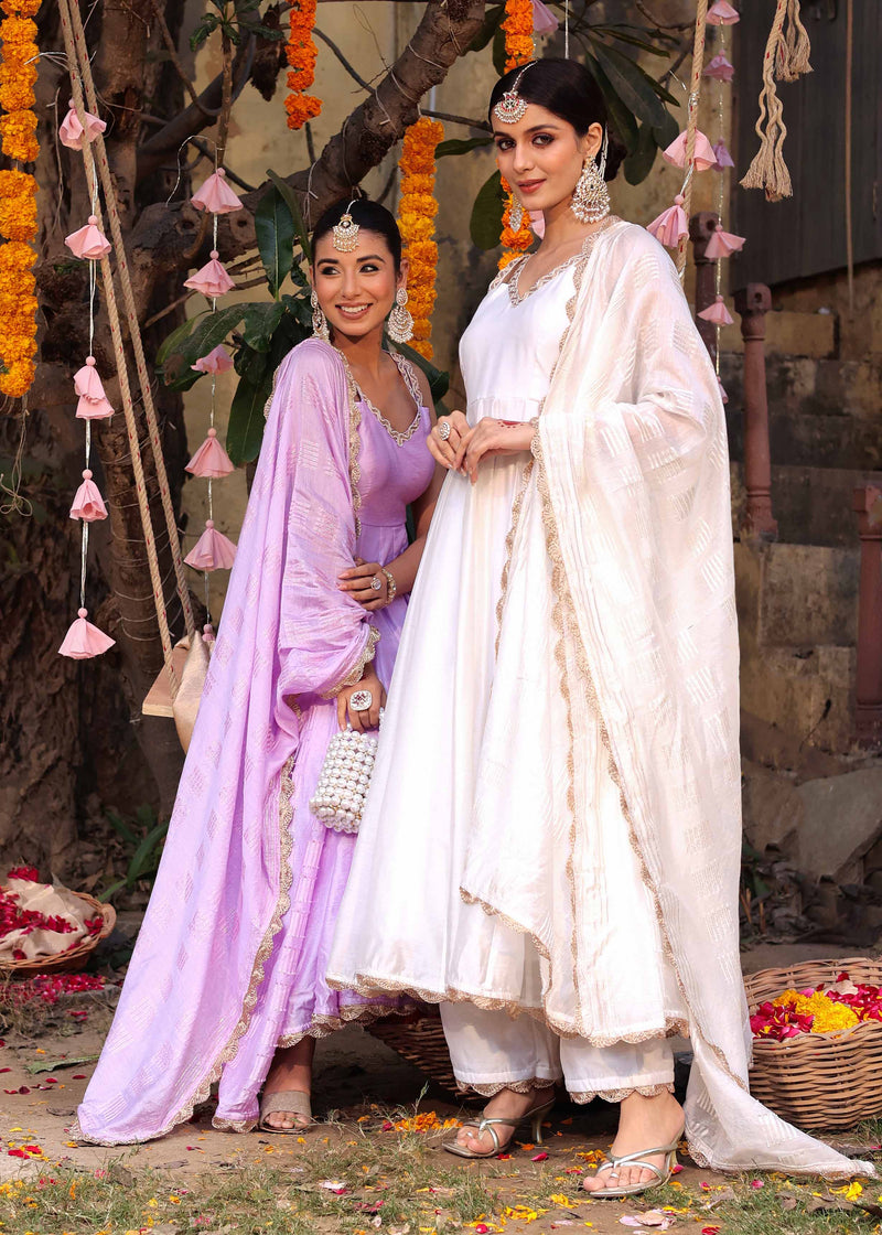 Anarkali suit set with lilac tones