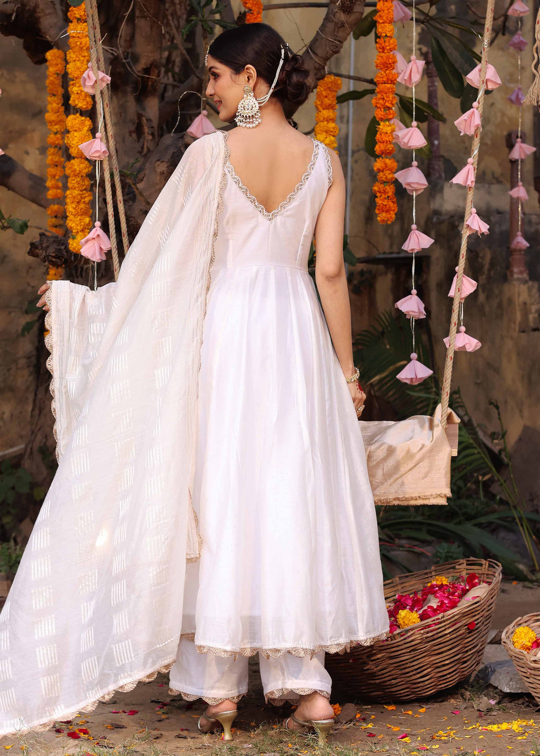 Anarkali suit set for weddings and parties