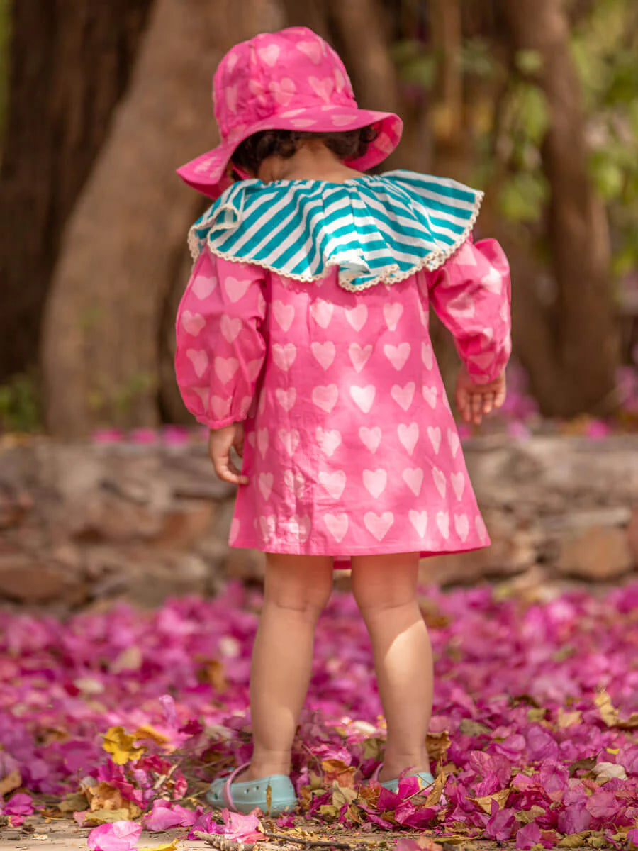 Teacup collar dress