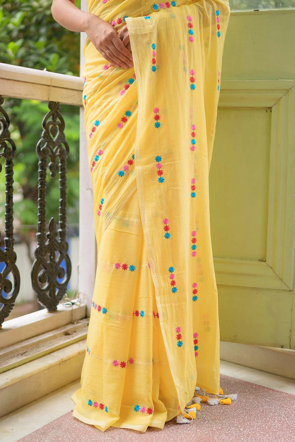 Sunshine Bloom Mul Cotton Saree