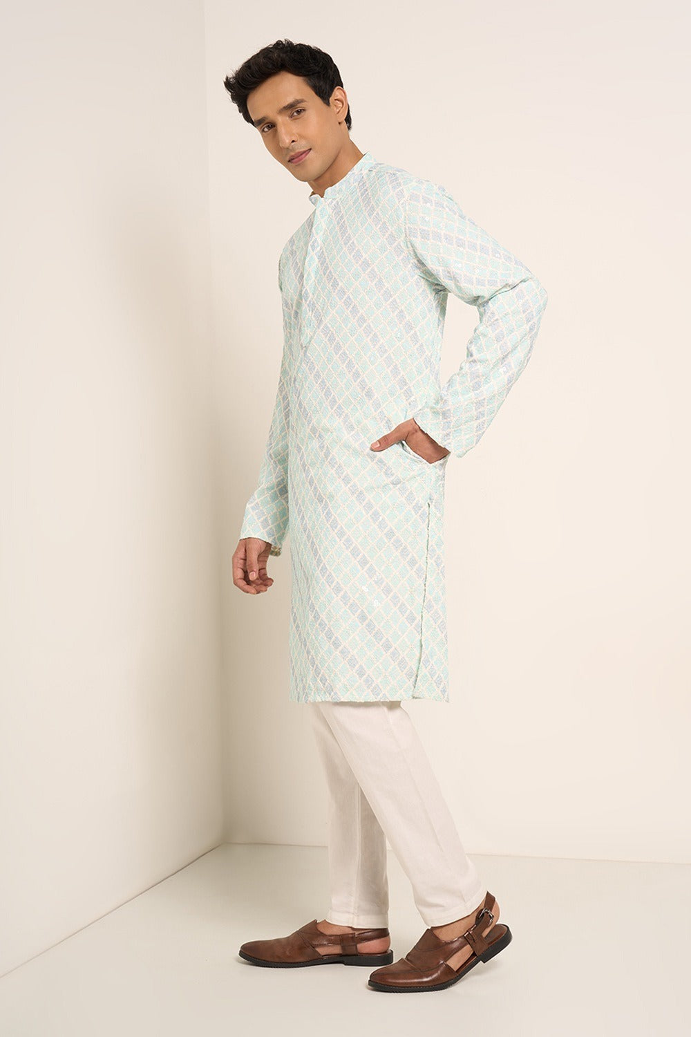 Lightweight kurta for summer