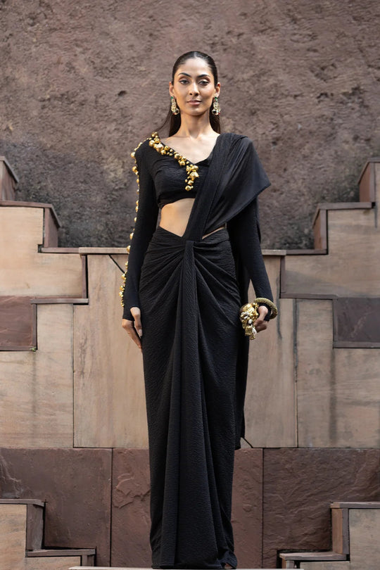 Siyah Ghungroo Luxe Pre-Draped Saree Set