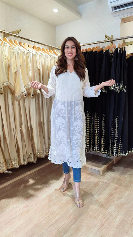 Ivory Grace Hand Embroidered Lucknowi Kurta