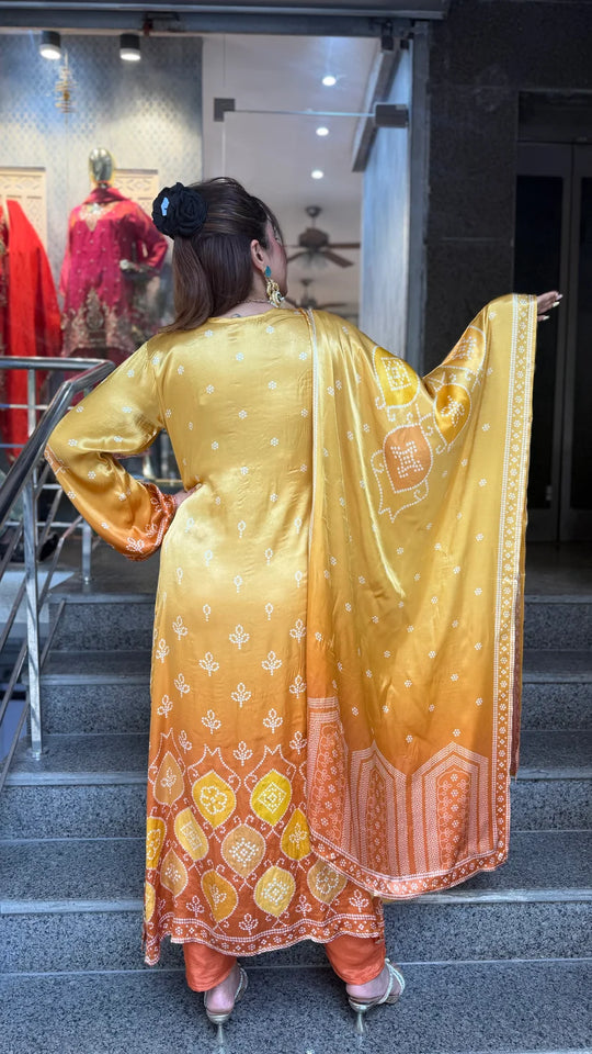 Rangrez Rani Embellished Kurta Set