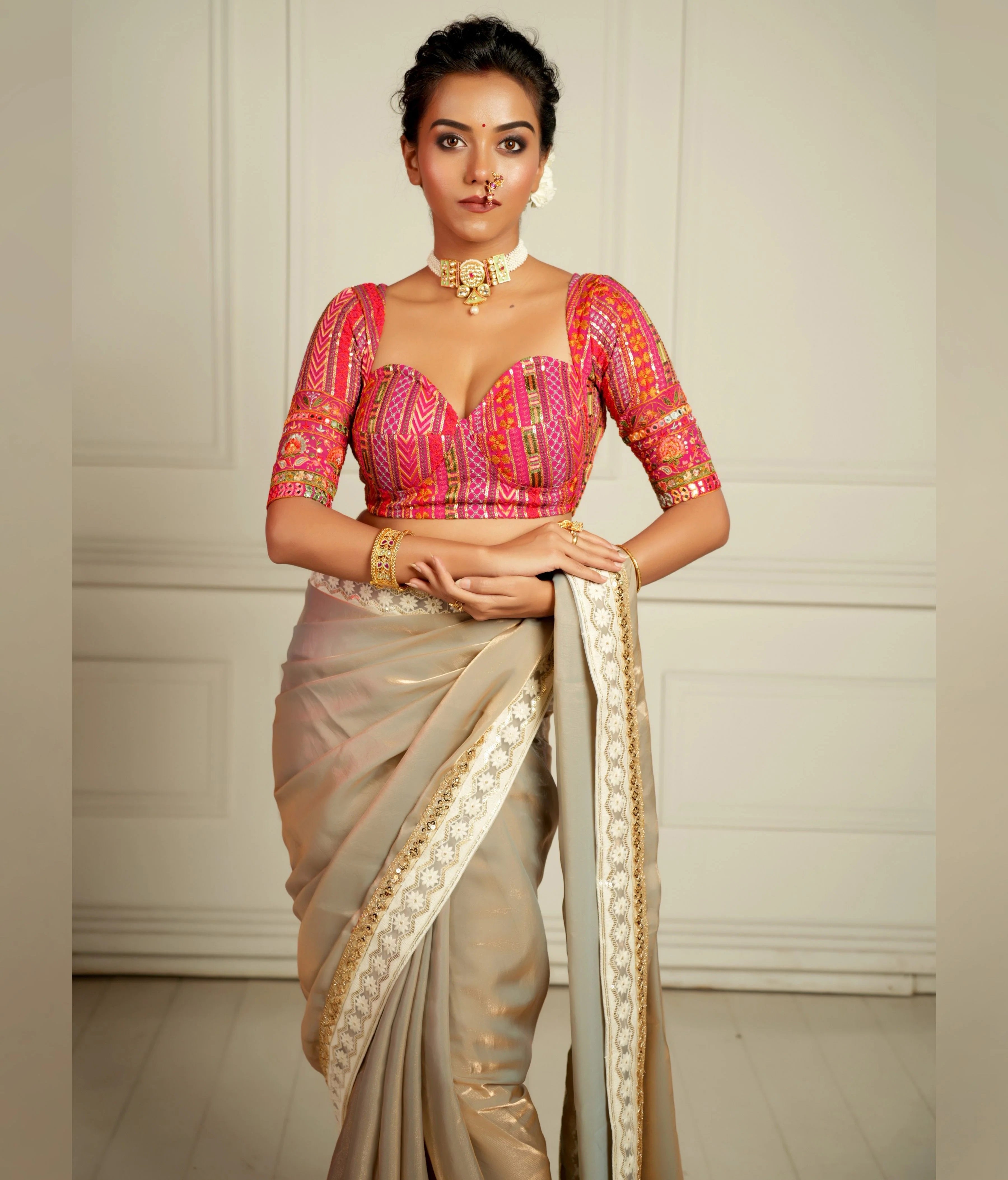 Multi-colored embroidery blouse