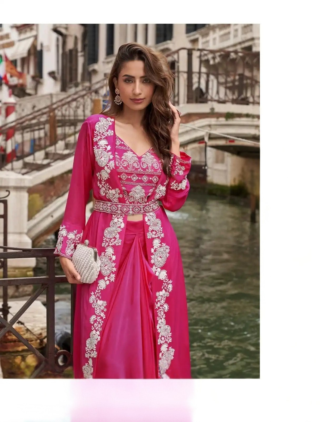 Chinnon Silk Embroidered Western Set