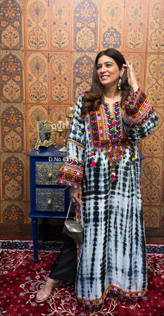 Hand Tie-Dye Chogha Kaftan Set