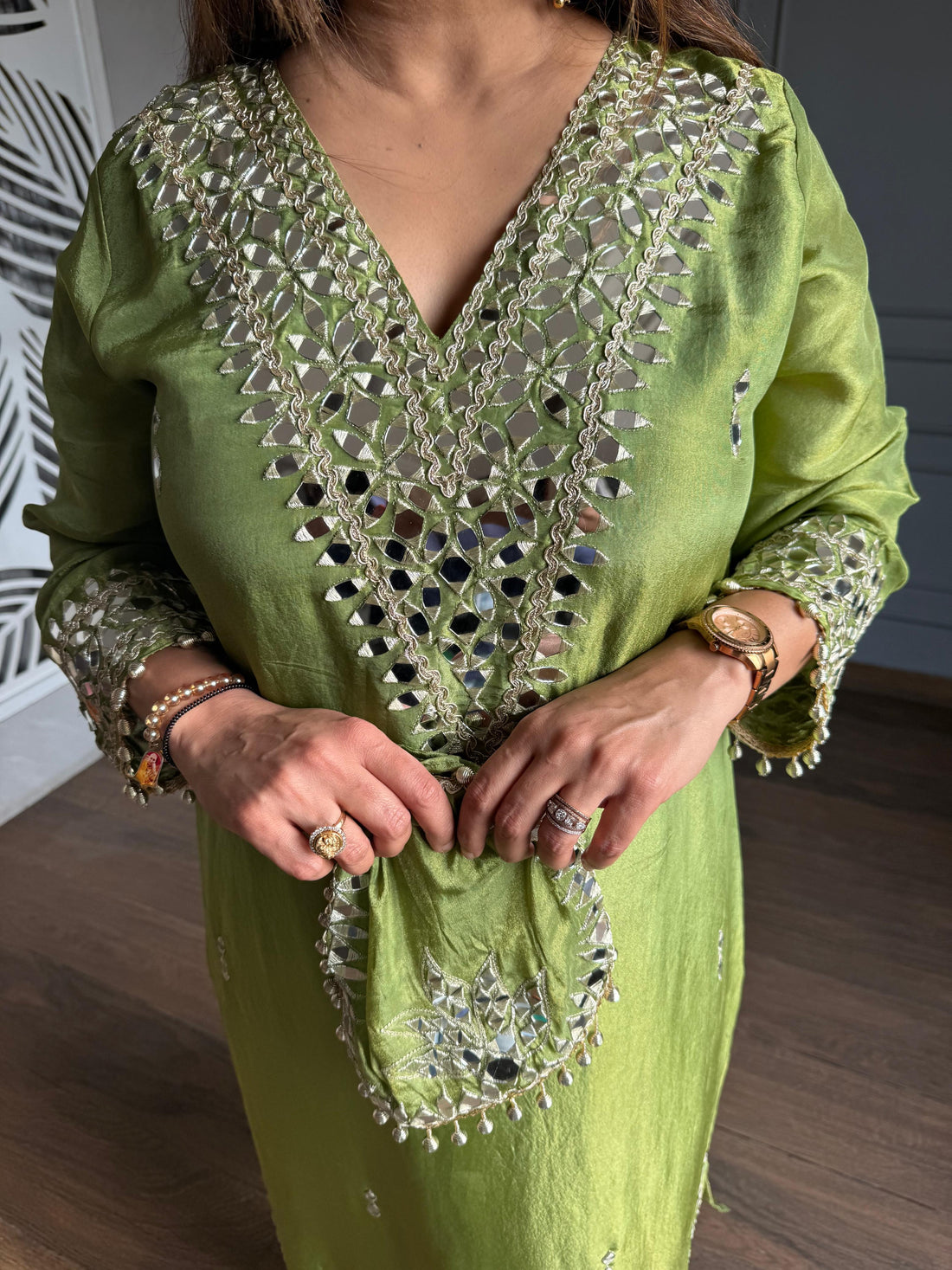 Noor-E-Aina Mirror Work Tissue kaftan