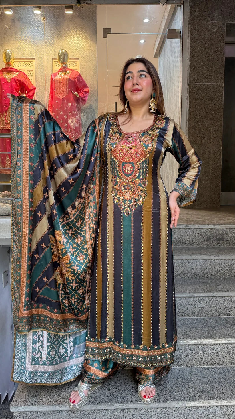 Mehfil Ranggul Embroidered Set