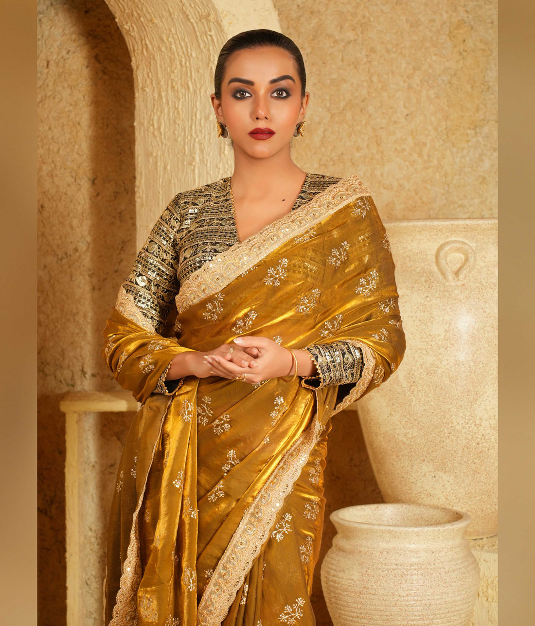 Honey Harmony Saree With Shining Shadow Blouse