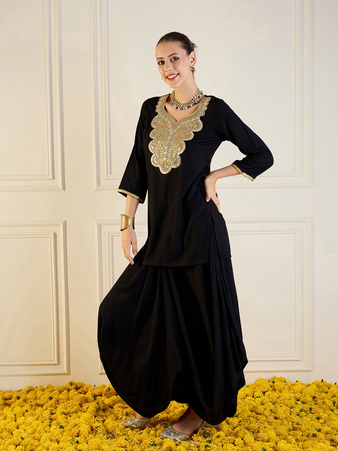Kesari Noor Heritage Embroidered Kurta & Dhoti Pants Ensemble