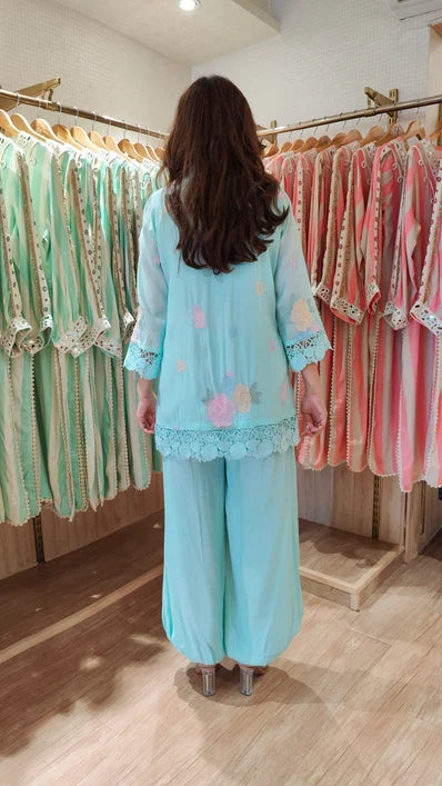 Neel Embroidered Short Kurta & Balloon Pant Set