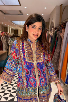 Neel Rangrez Embroidered Co-ord Set with Bag