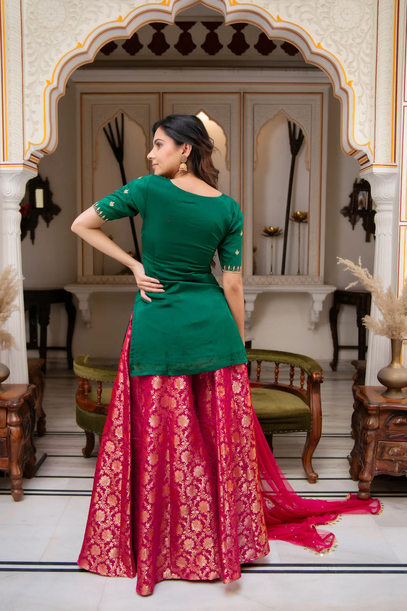 Rang-e-Gulshan Sharara Set