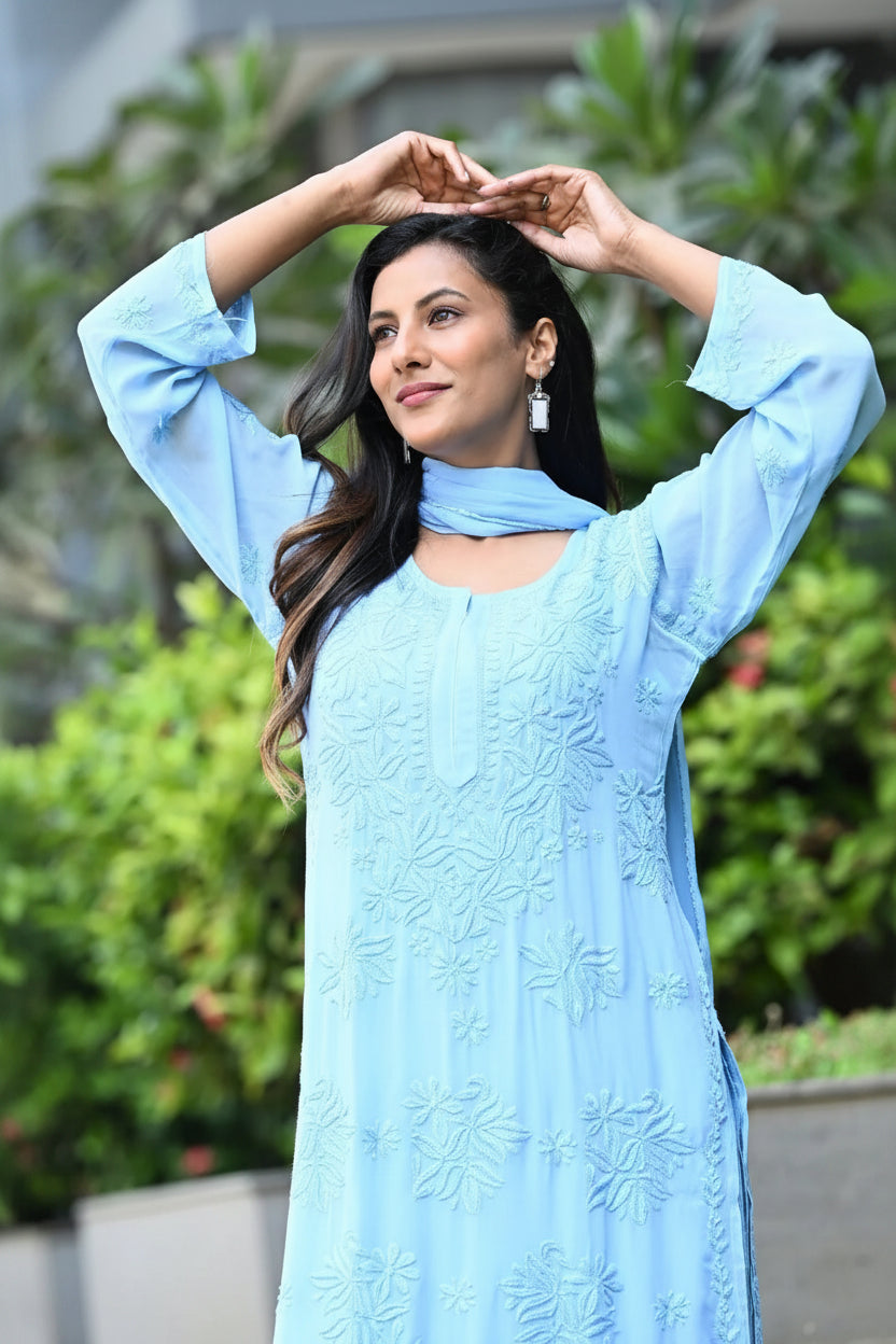 Noor Neelkamal Pure Viscose Chikankari 3D Kurta Set