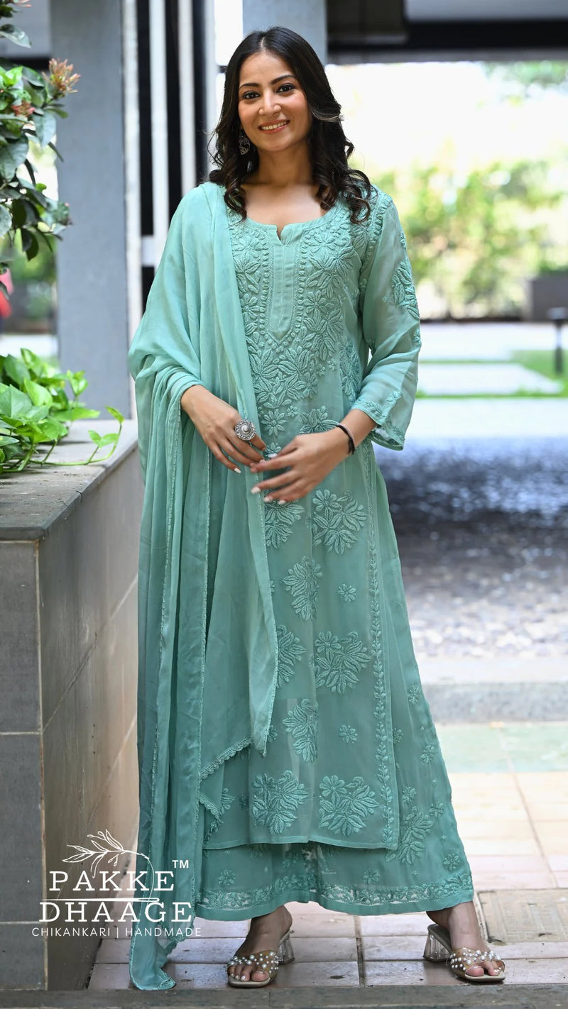 Noor Neelkamal Pure Viscose Chikankari 3D Kurta Set