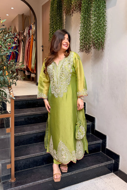 Aabha Paisley Embroidered Co-ord Set
