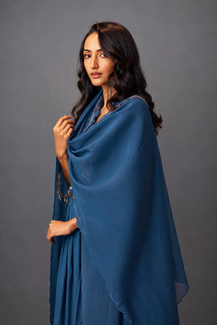 Neel Jharokha Embroidered Kurta Set