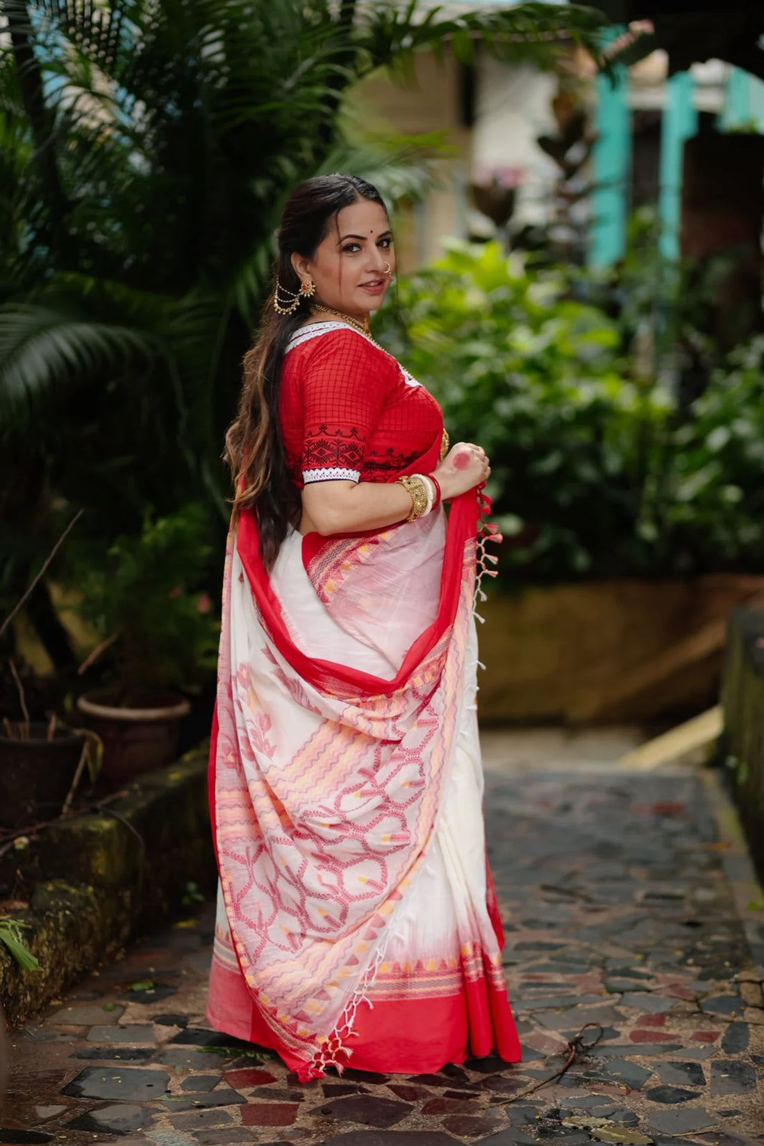Bengal Laal Paar Cotton Saree