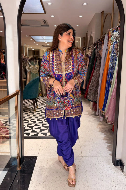 Neel Rangrez Embroidered Co-ord Set with Bag