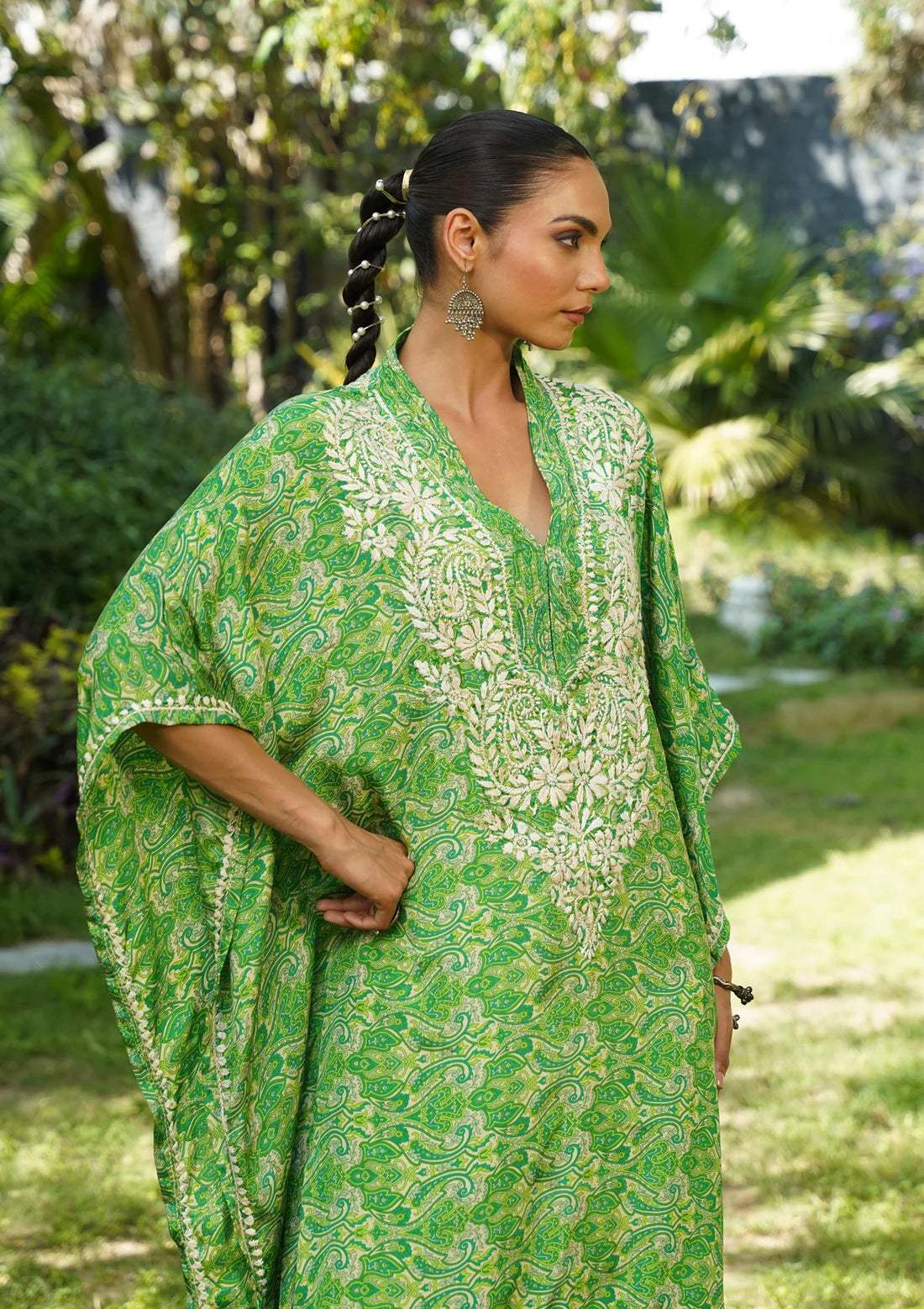 Sunheri Chikankari Luxe Kaftan Set