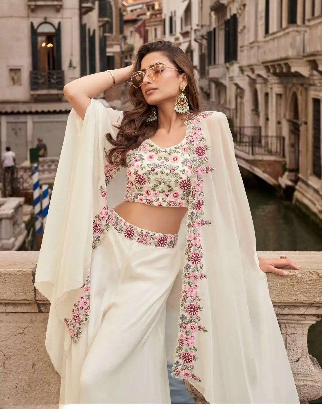 Chinnon Silk Embroidered Western Set