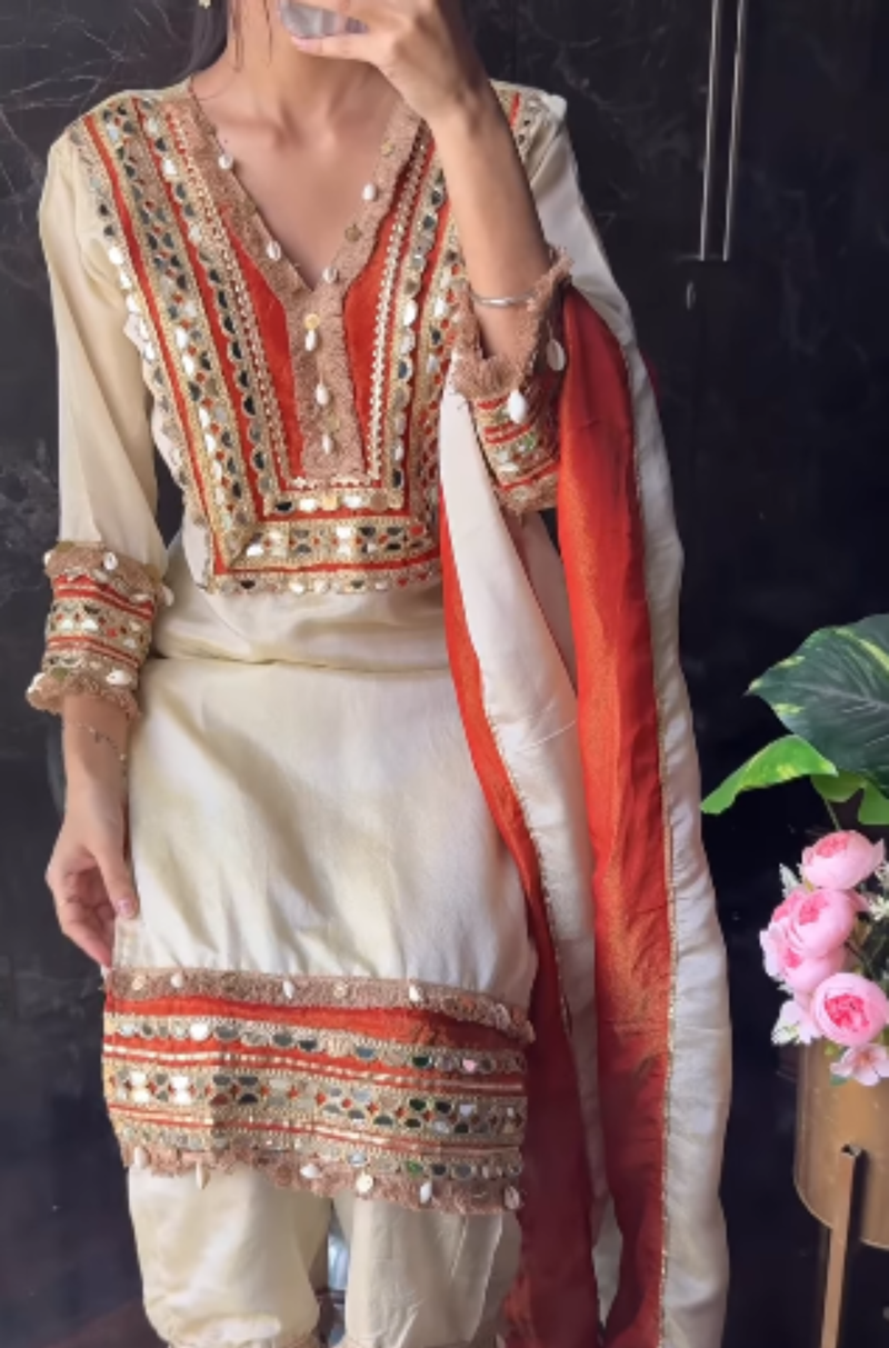 Pure Tissue Light Beige Boho Suit