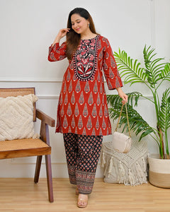 Noor Ajrak Farshi Kurta Set