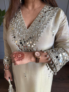 Noor-E-Aina Mirror Work Tissue kaftan
