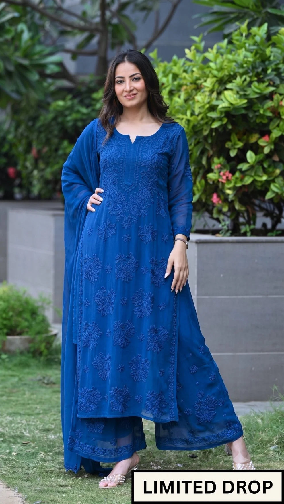 Noor Neelkamal Pure Viscose Chikankari 3D Kurta Set