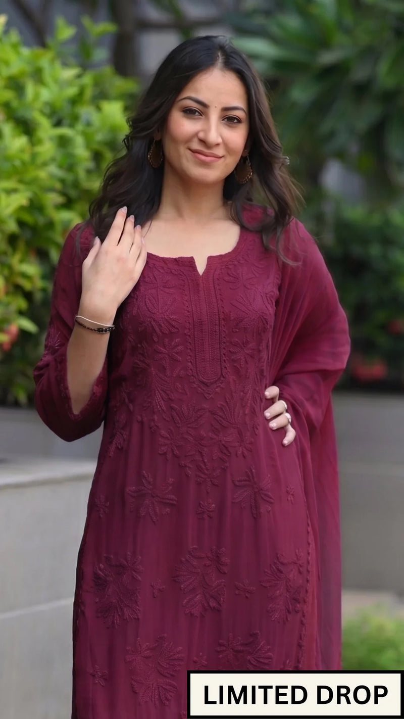 Noor Neelkamal Pure Viscose Chikankari 3D Kurta Set