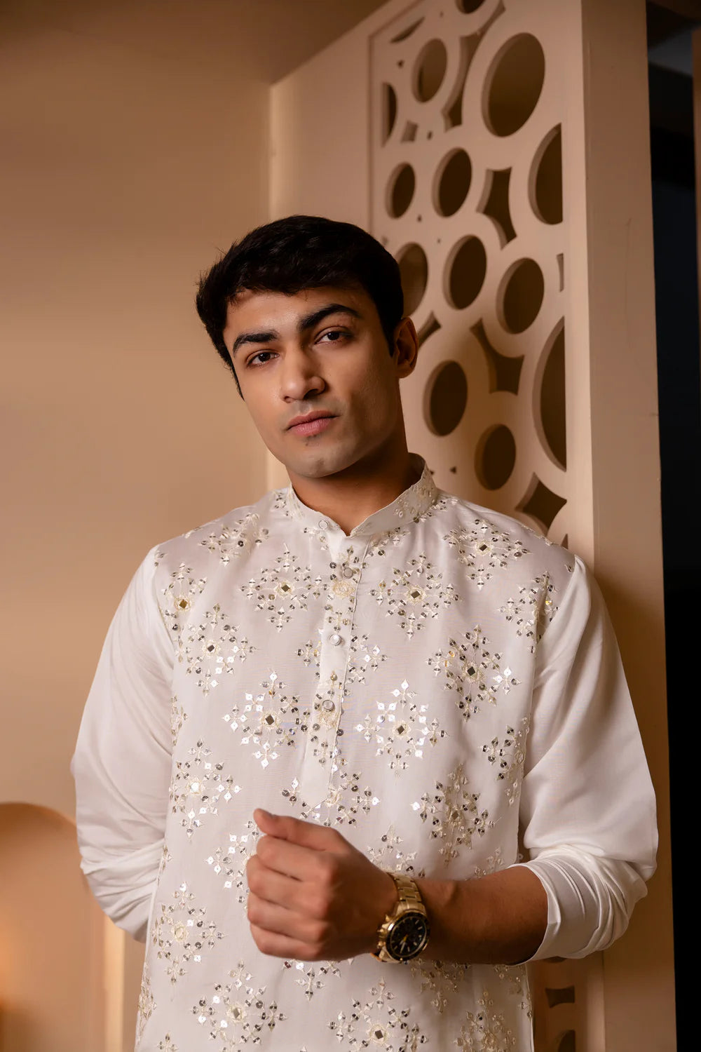 White Mirror Sequin Embroidered Pearl Kurta