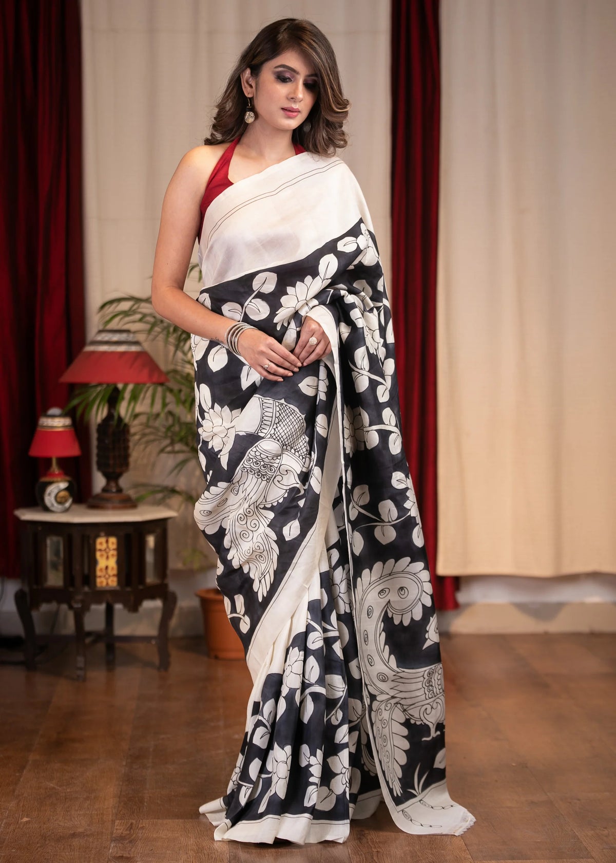 Exclusive Pure Silk Kalamkari Print Pre-draped Saree