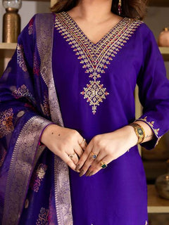 Rani Riwaayat Embroidered Suit Set