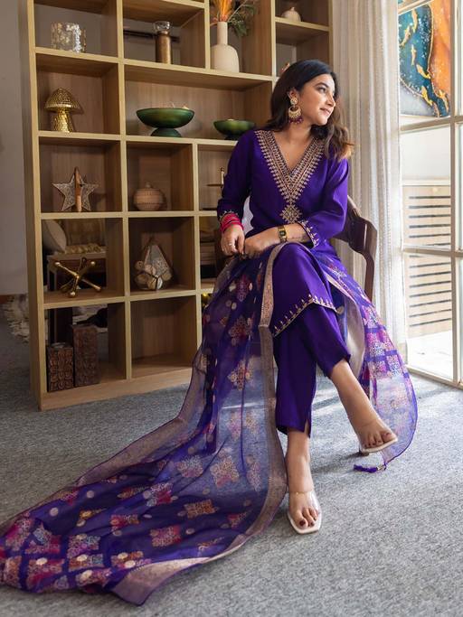 Rani Riwaayat Embroidered Suit Set