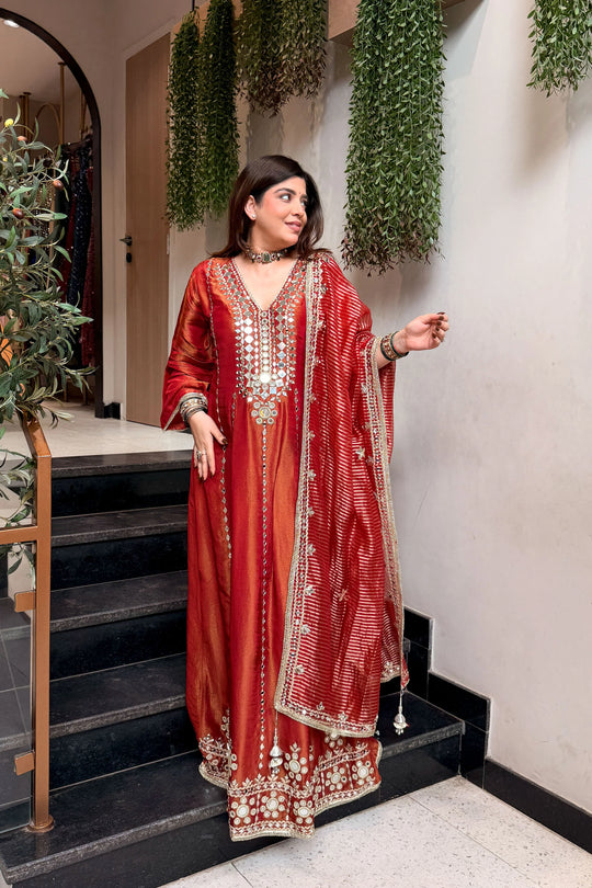 Sunehri Gulnaar Festive Anarkali Set