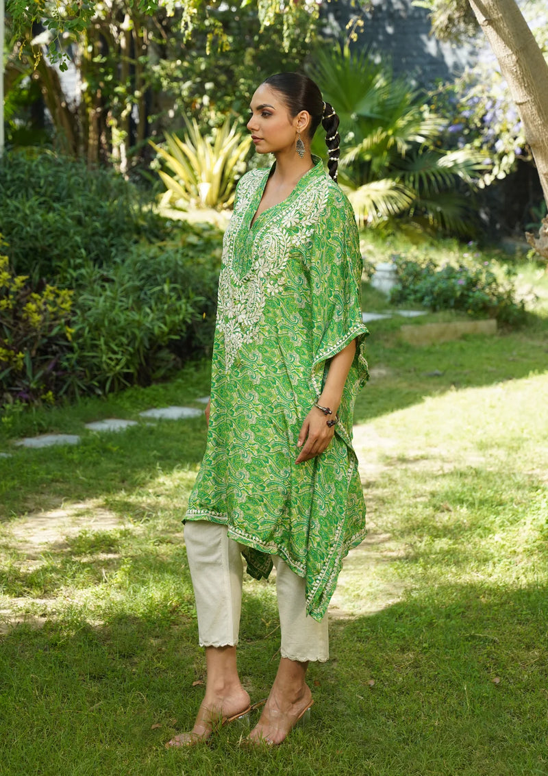 Sunheri Chikankari Luxe Kaftan Set