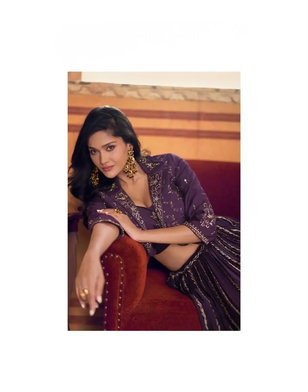 Premium Chinnon Silk Western Set