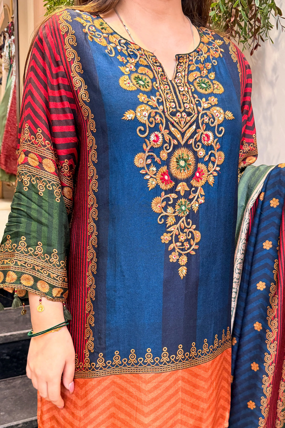 Mehfil Royale Floral Suit Set