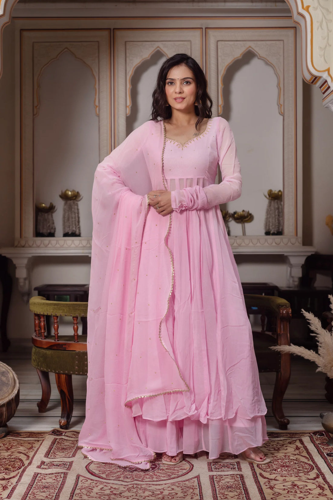 Meherbaan Gulabi Anarkali Set