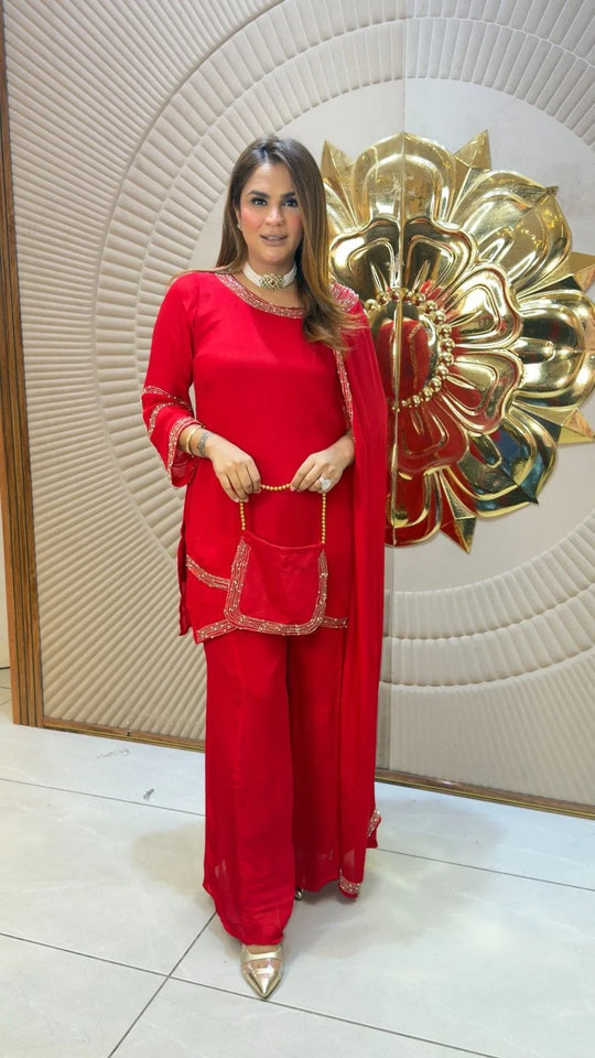 Neel Darbar Embellished Co-ord Set with Potli