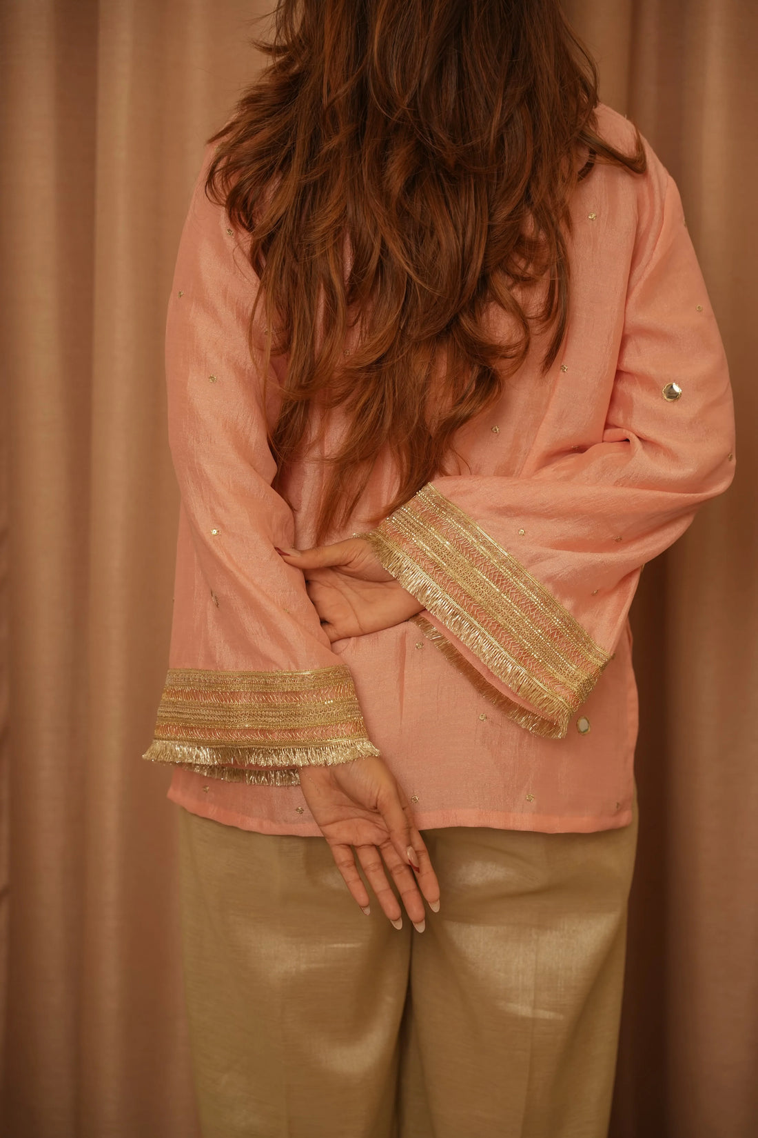 Gulabi Ishq Premium top
