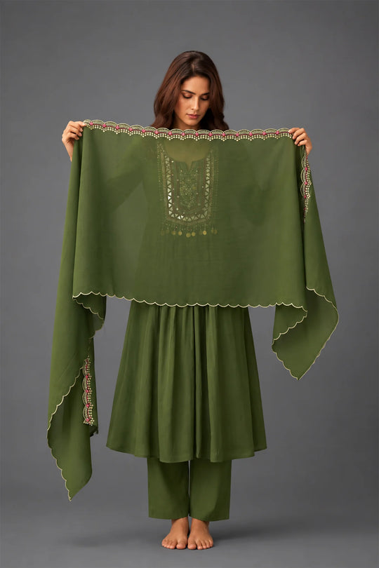Panna Jharokha Embroidered Kurta Set