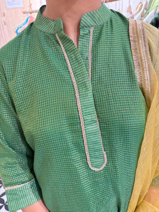 Sage Sunehri Nazrana Suit Set
