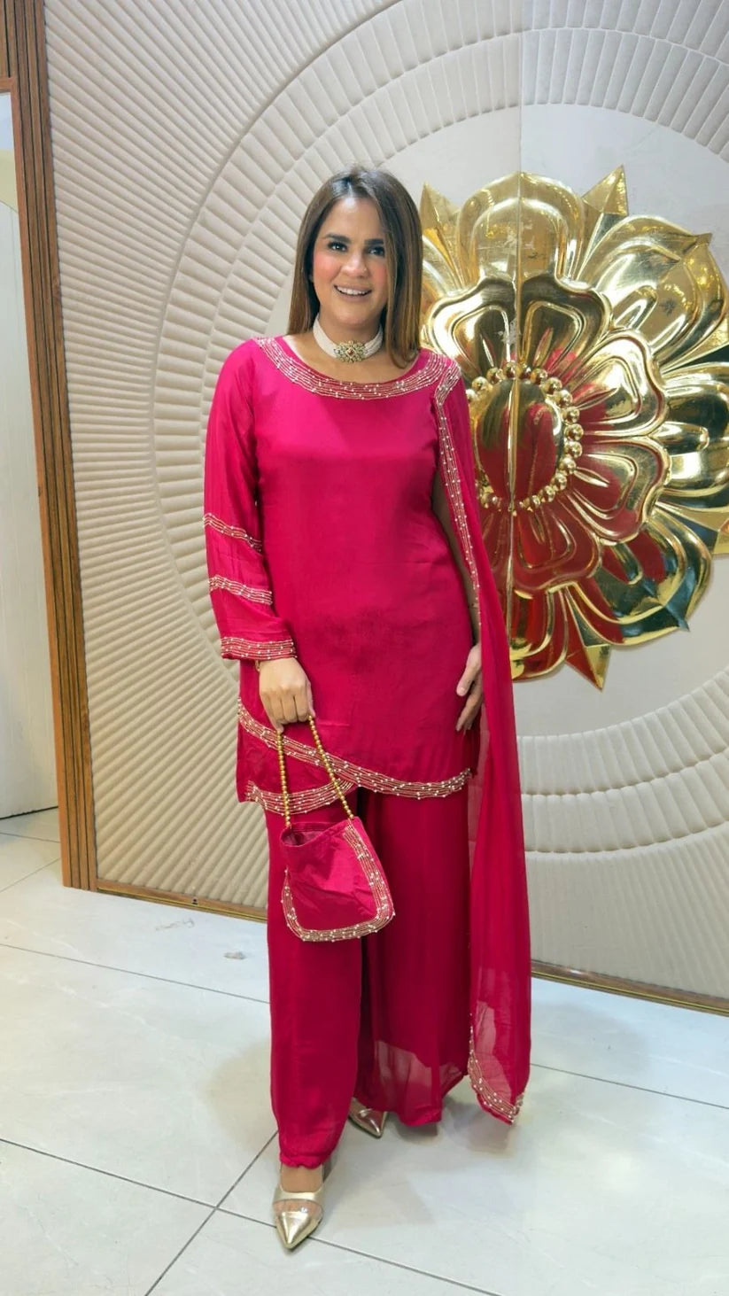 Neel Darbar Embellished Co-ord Set with Potli