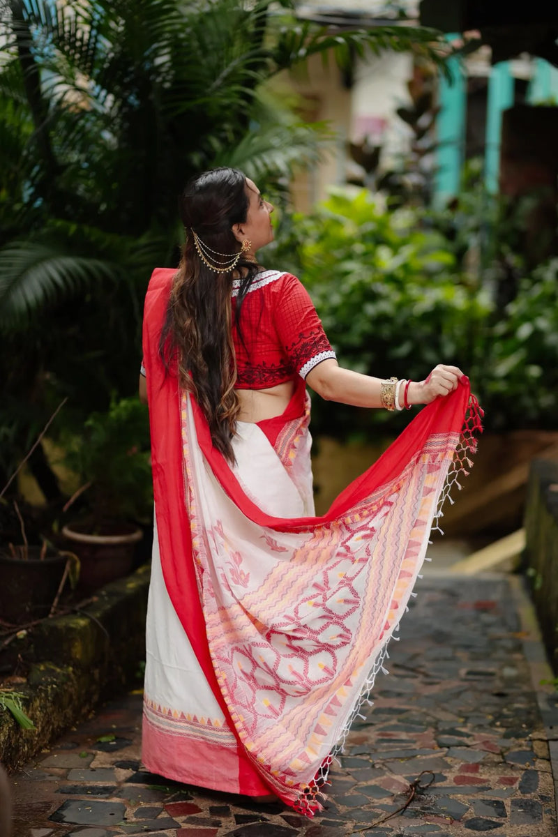 Bengal Laal Paar Cotton Saree