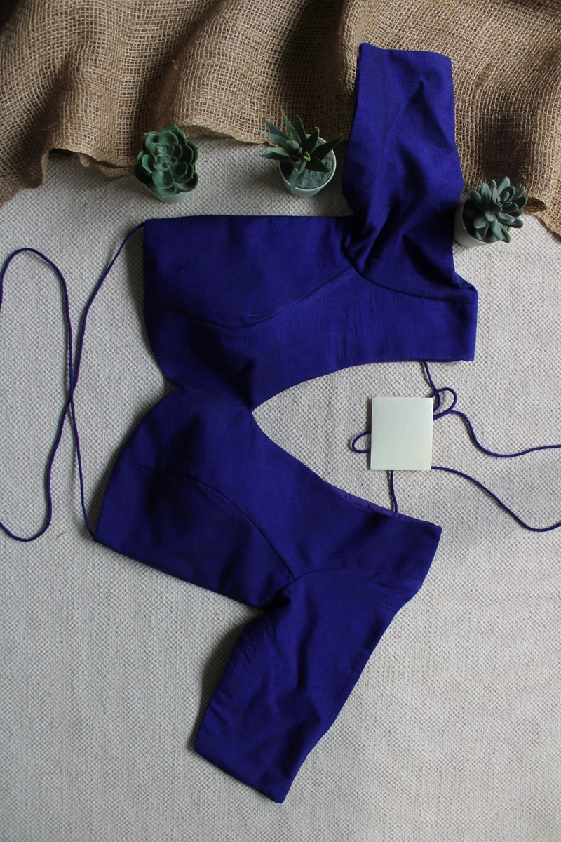 Blue Blouse Shadow Padded Cotton Blouse