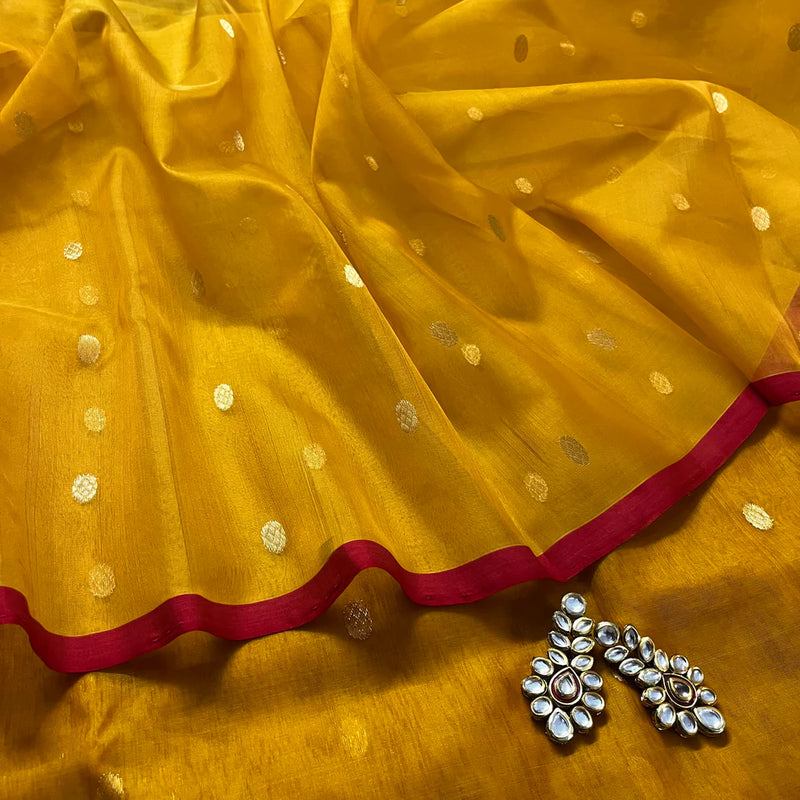 Royal Chanderi Silk Saree with Gold Zari Bootis
