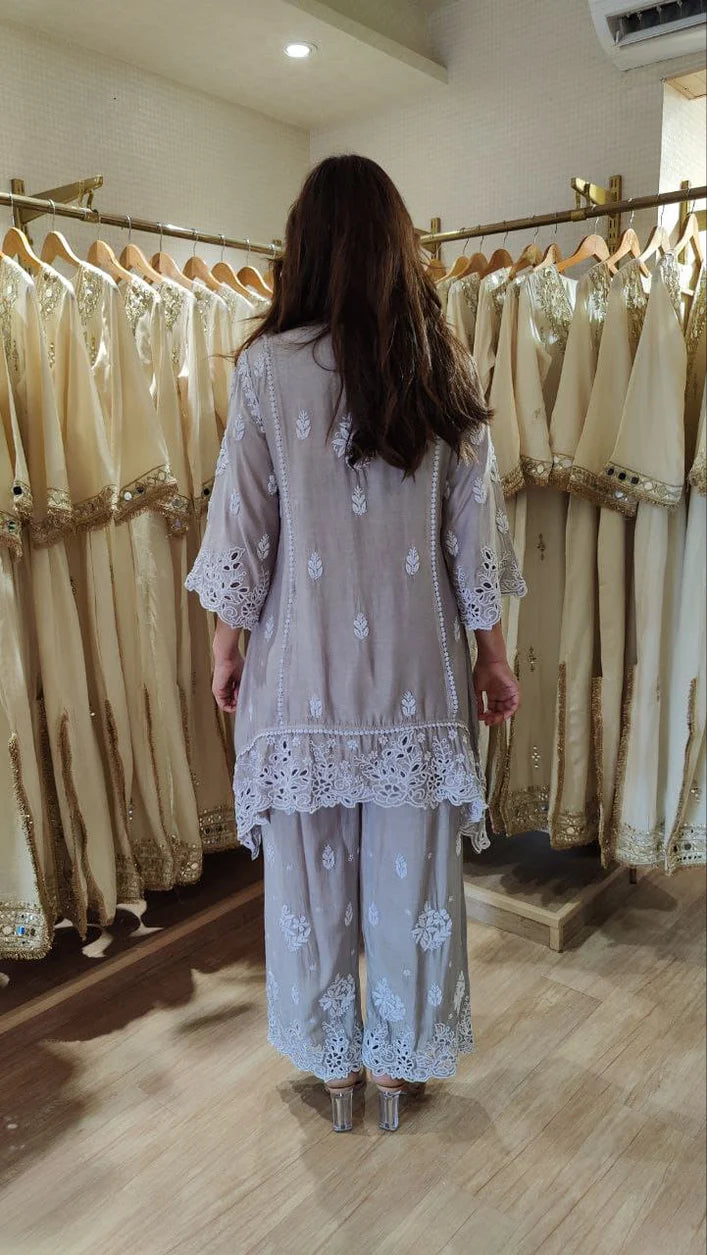 Noor Aafreen Lucknowi Hand Embroidered Farshi Salwar