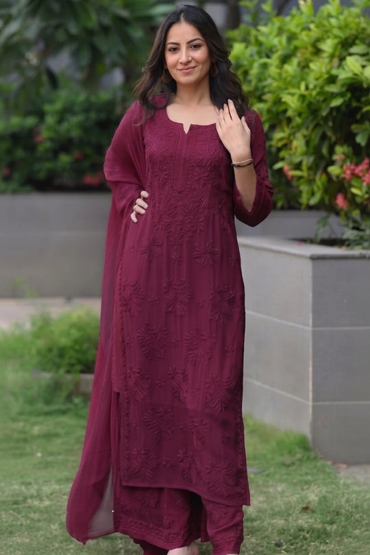 Noor Neelkamal Pure Viscose Chikankari 3D Kurta Set